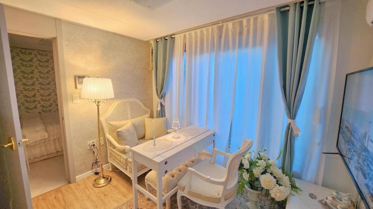 Arti #5 - Open Special Price - 2 - Pet Friendly - Party - Sillim Station - Danggok Station - Market Adjacent - 3people * Seoul